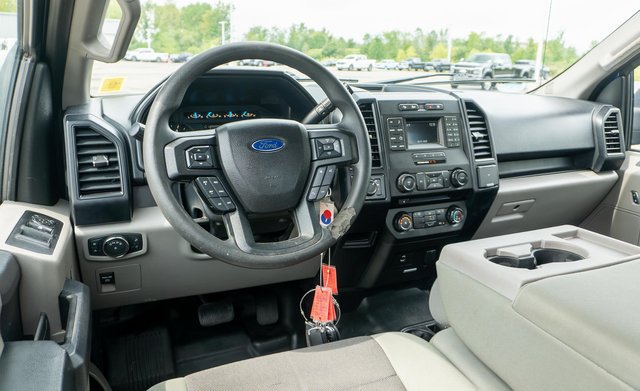 Used 2016 Ford F150 XL w/ Equipment Group 101A Mid AWD/4WD image 11
