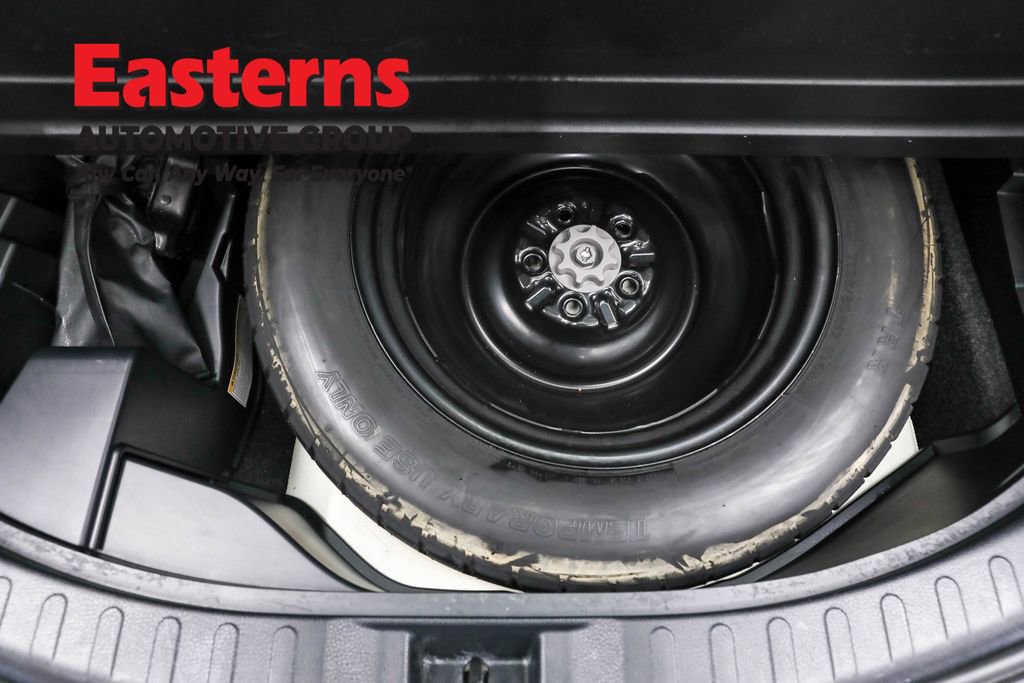 Used 2018 Toyota RAV4 Limited image 26