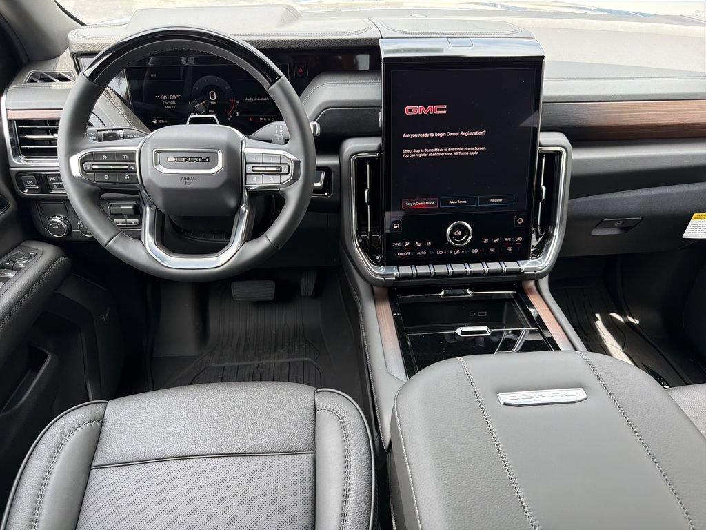 New 2026 GMC Yukon Denali w/ Advanced Technology Package RWD image 2