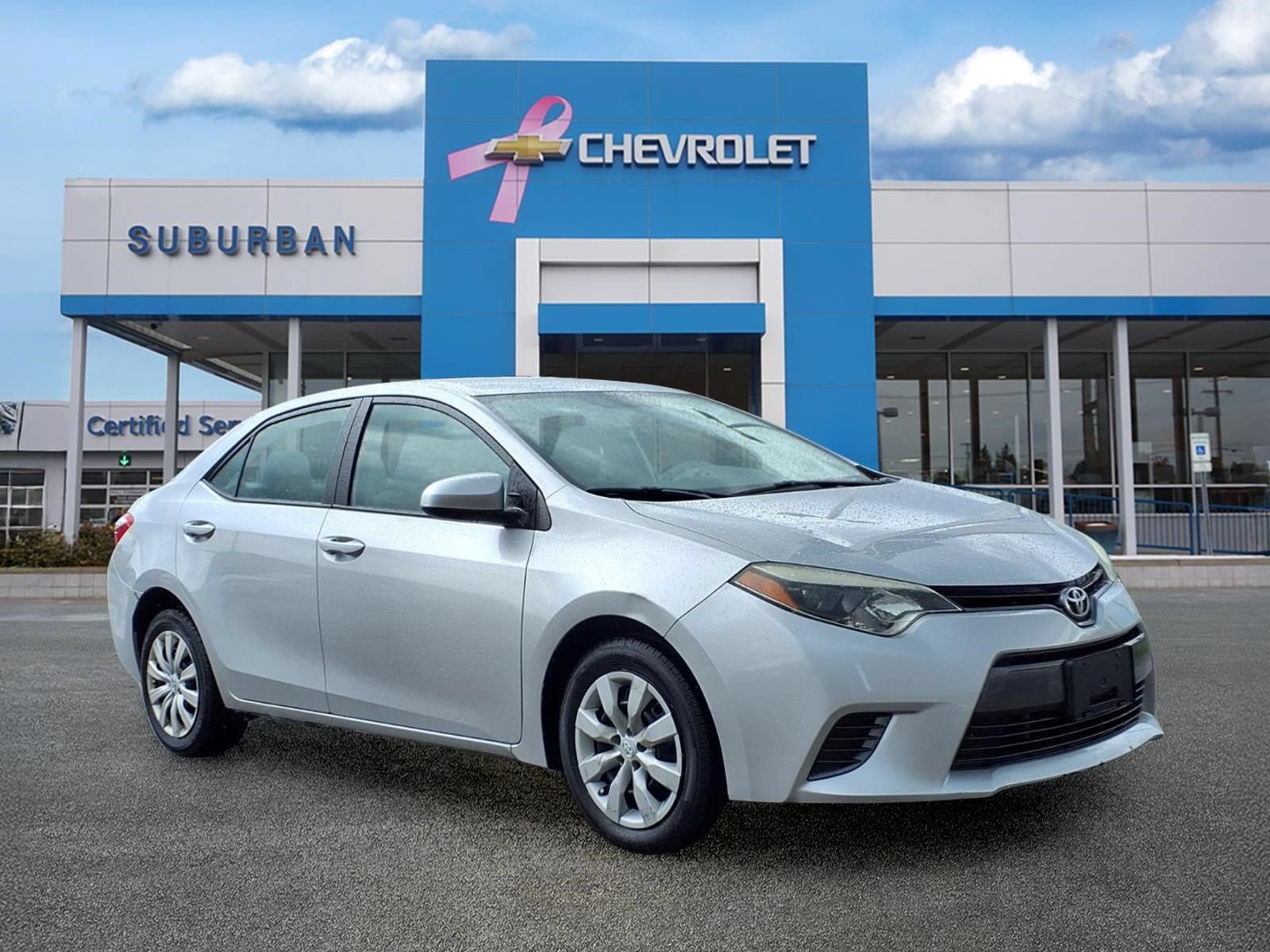 Used 2015 Toyota Corolla LE FWD image 3