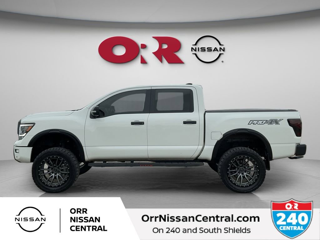Used 2023 Nissan Titan PRO-4X w/ Pro-4x Convenience Package AWD/4WD image 8