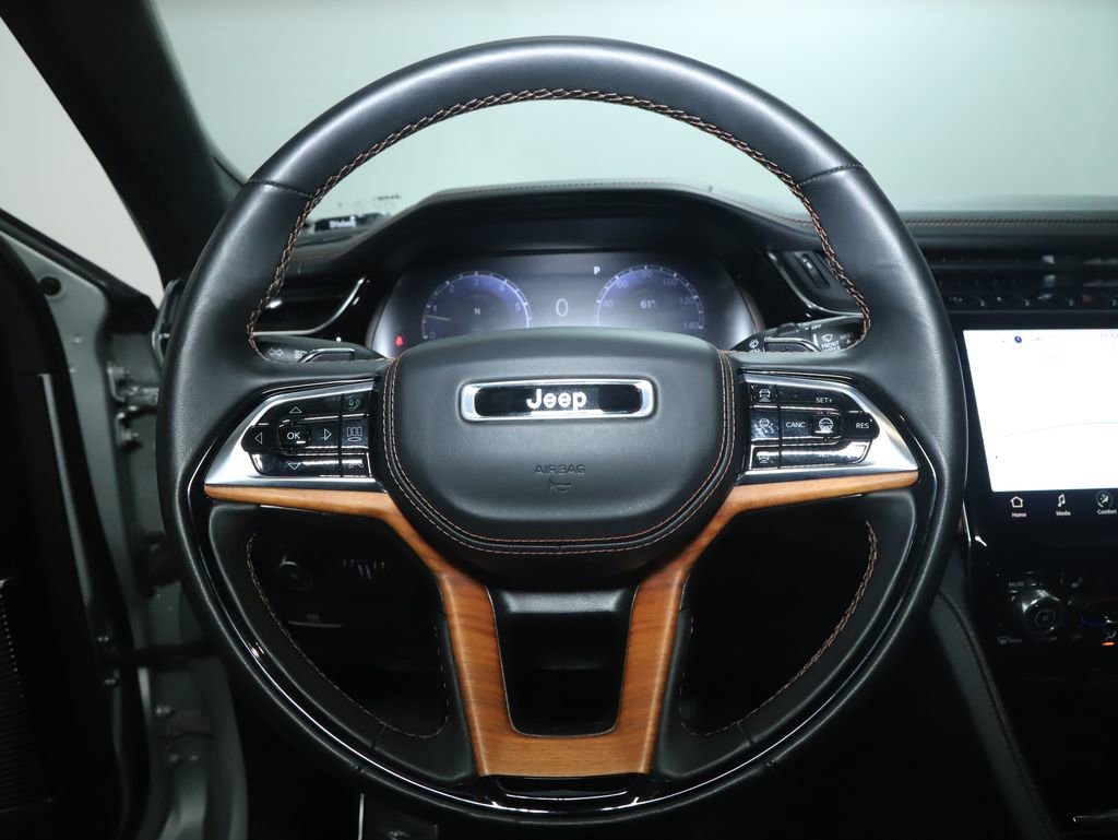 Used 2024 Jeep Grand Cherokee L Summit image 23