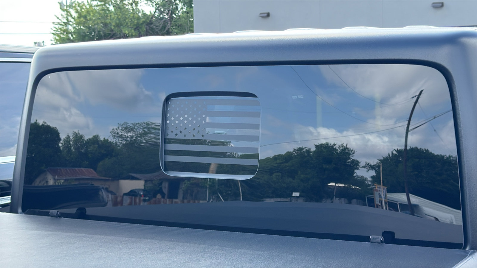 Used 2025 Jeep Gladiator Mojave w/ Safety Group image 19