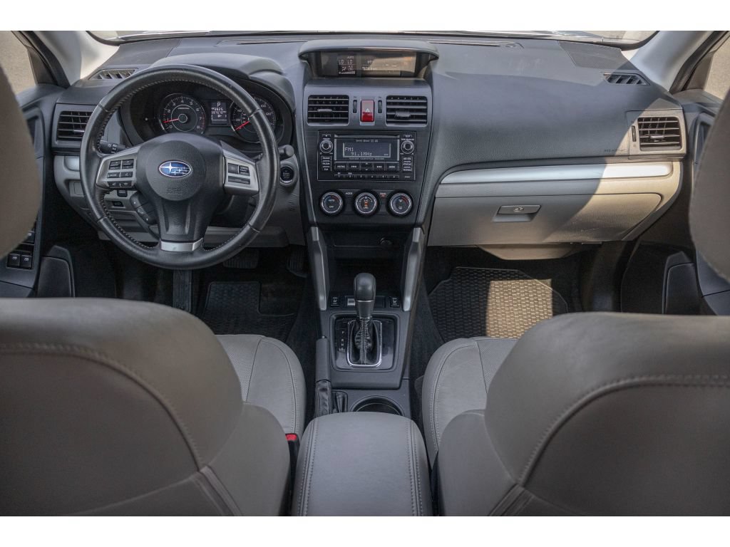 Used 2015 Subaru Forester 2.5i Touring w/ Popular Package #2 AWD/4WD image 12