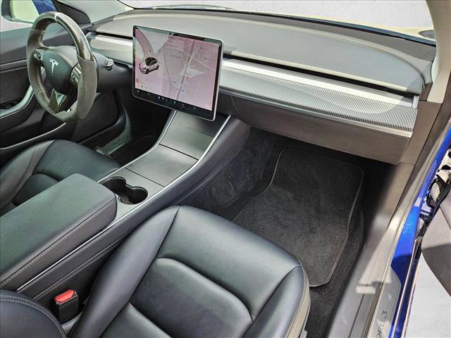 Used 2020 Tesla Model 3 Standard Range Plus image 21