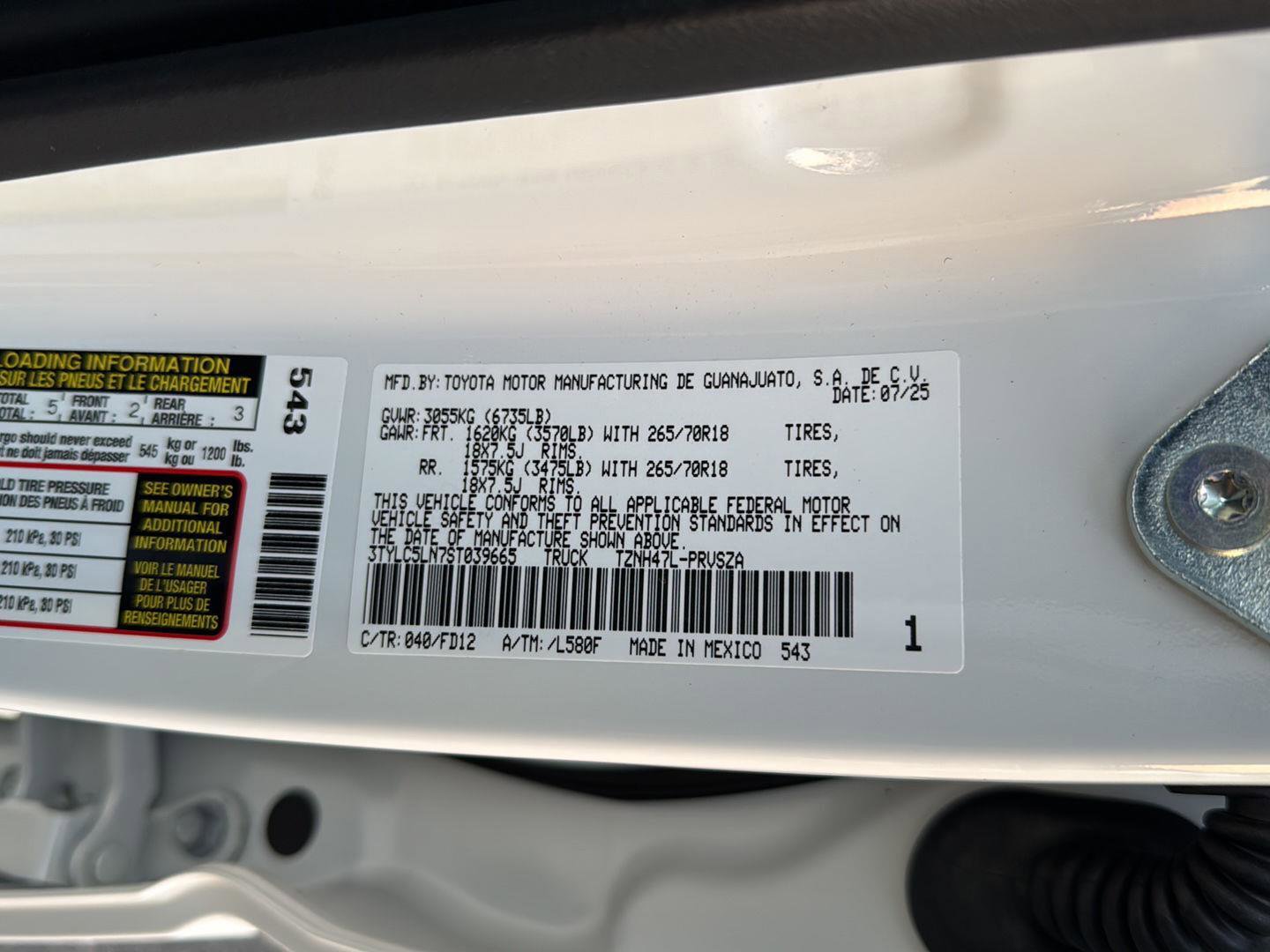 New 2025 Toyota Tacoma TRD Off-Road image 33