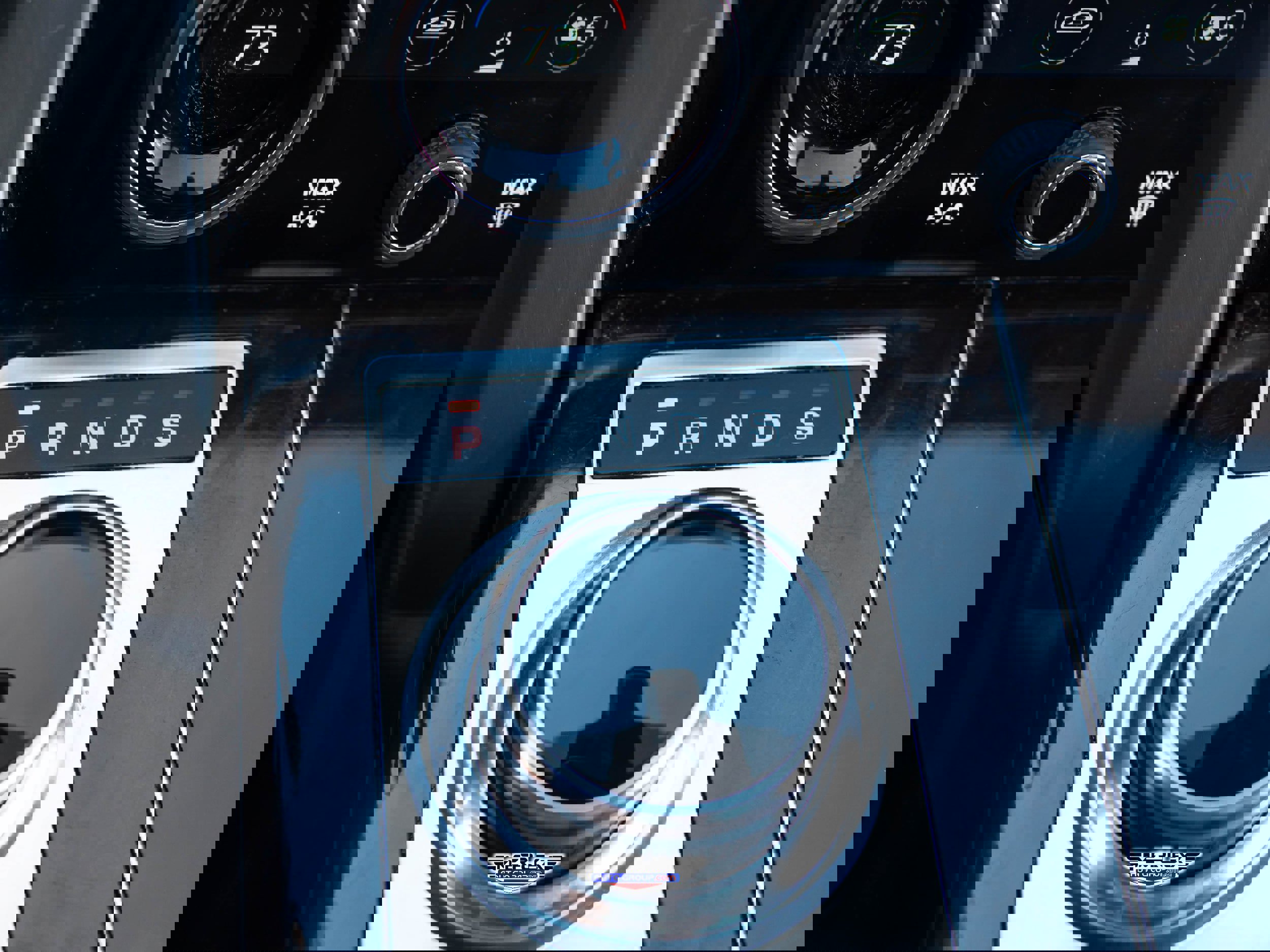 Used 2020 Land Rover Range Rover Long Wheelbase HSE image 39