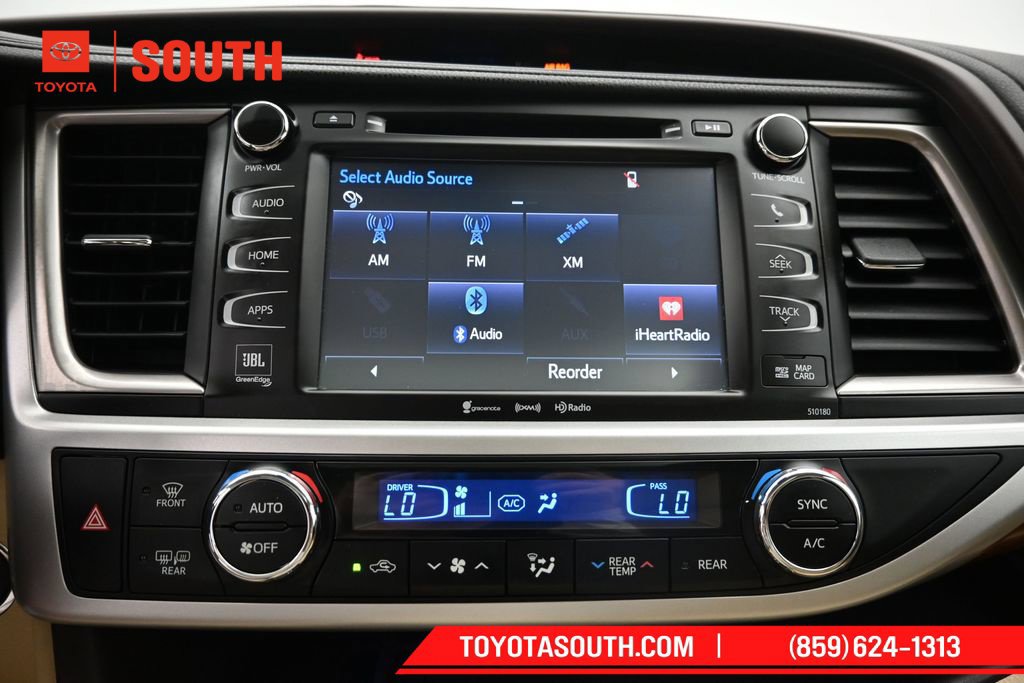 Used 2017 Toyota Highlander Limited AWD/4WD image 14