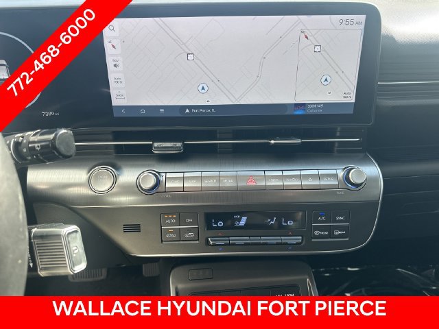 Used 2025 Hyundai Kona Limited FWD image 24