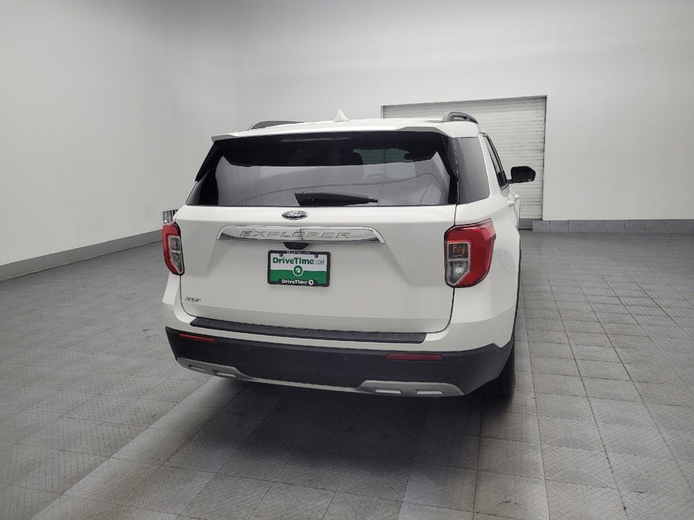 Used 2020 Ford Explorer XLT w/ Equipment Group 202A image 7
