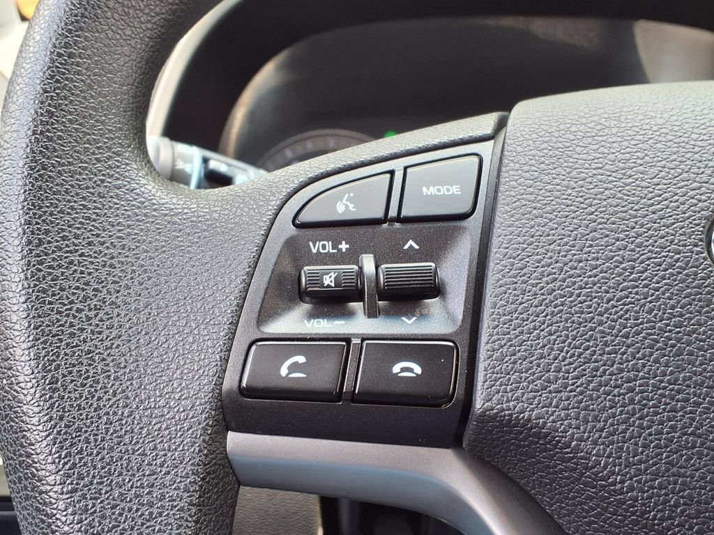 Used 2019 Hyundai Tucson Sport FWD image 20
