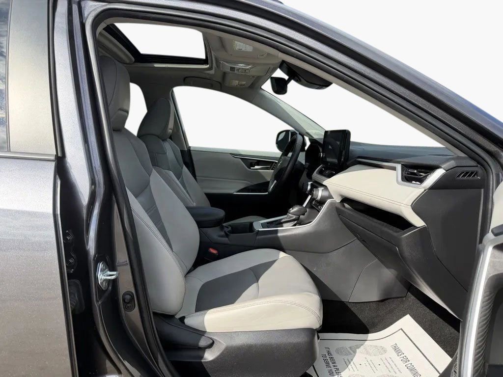Used 2024 Toyota RAV4 XLE Premium w/ Weather Package FWD image 26