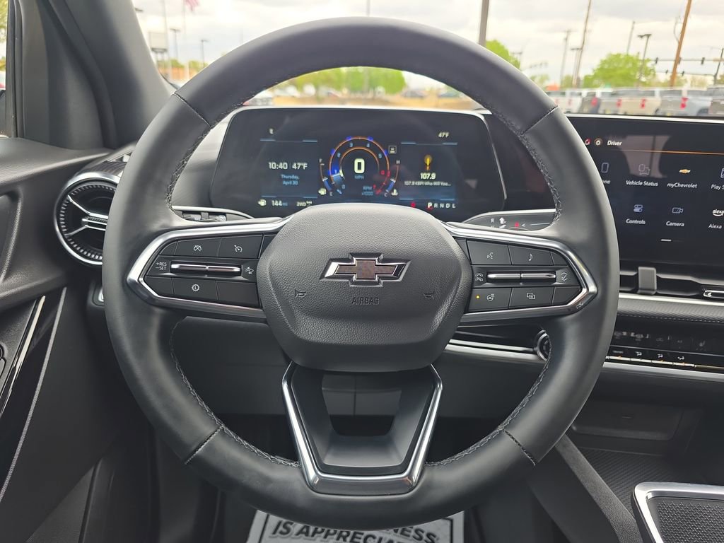 Used 2025 Chevrolet Equinox LT w/ Midnight Edition AWD/4WD image 14