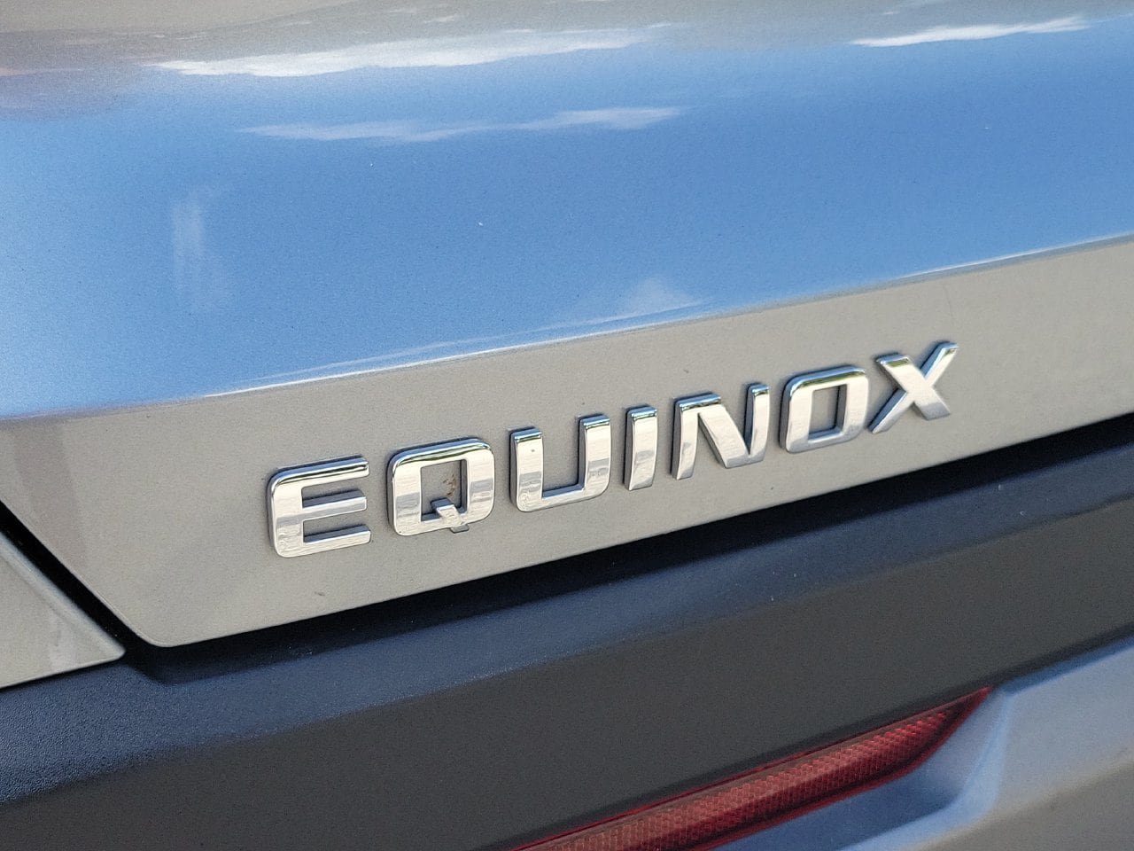 Used 2025 Chevrolet Equinox LT FWD image 6
