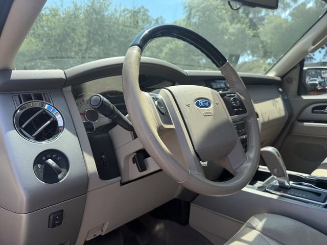 Used 2014 Ford Expedition EL Limited w/ Equipment Group 301A AWD/4WD image 8