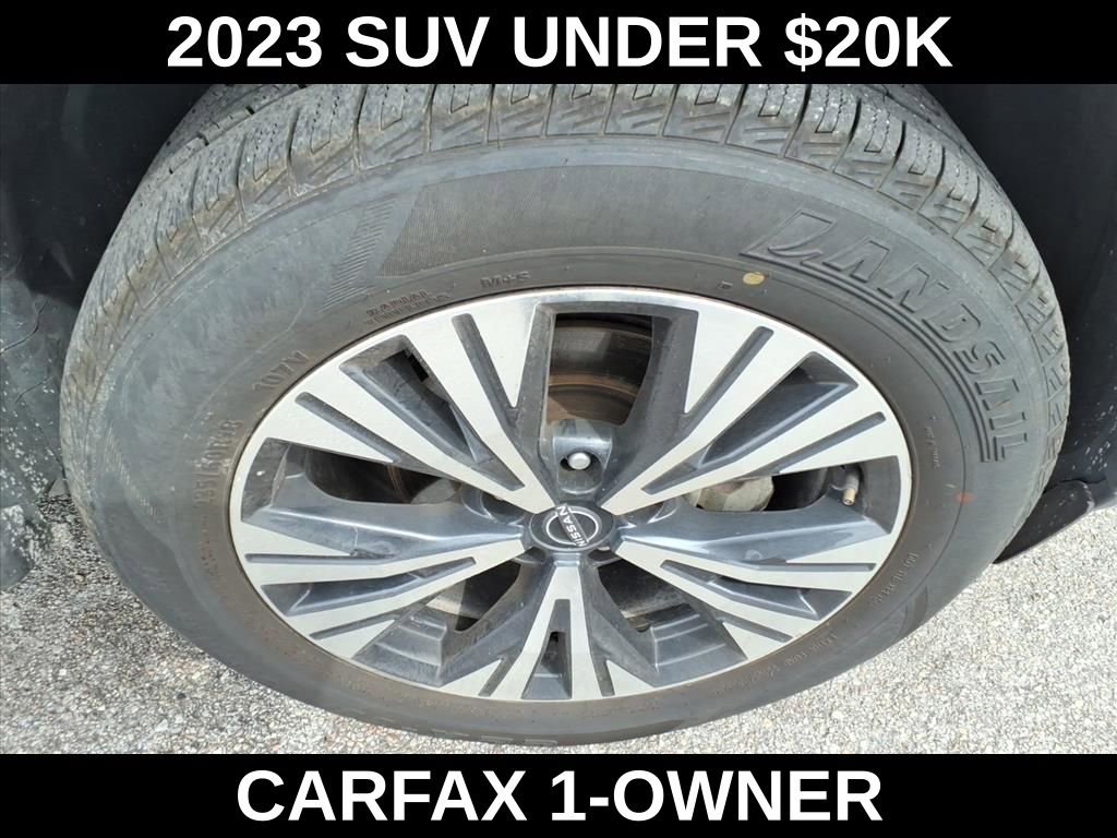 Used 2023 Nissan Rogue SV FWD image 10