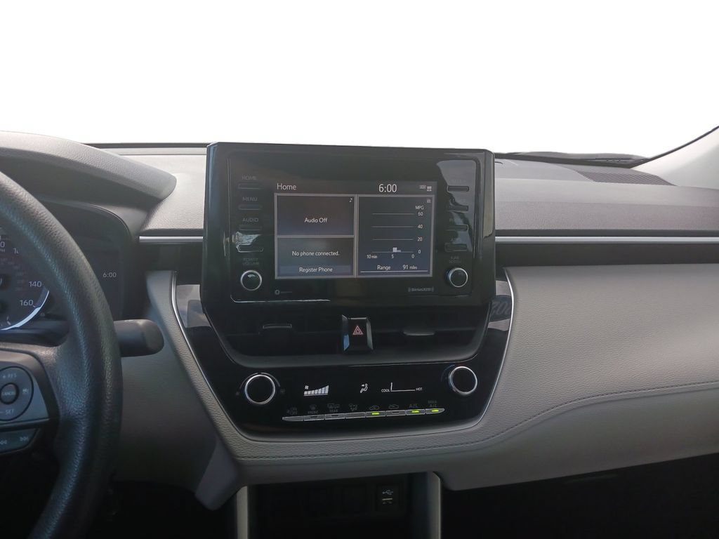 Used 2022 Toyota Corolla Cross L FWD image 12