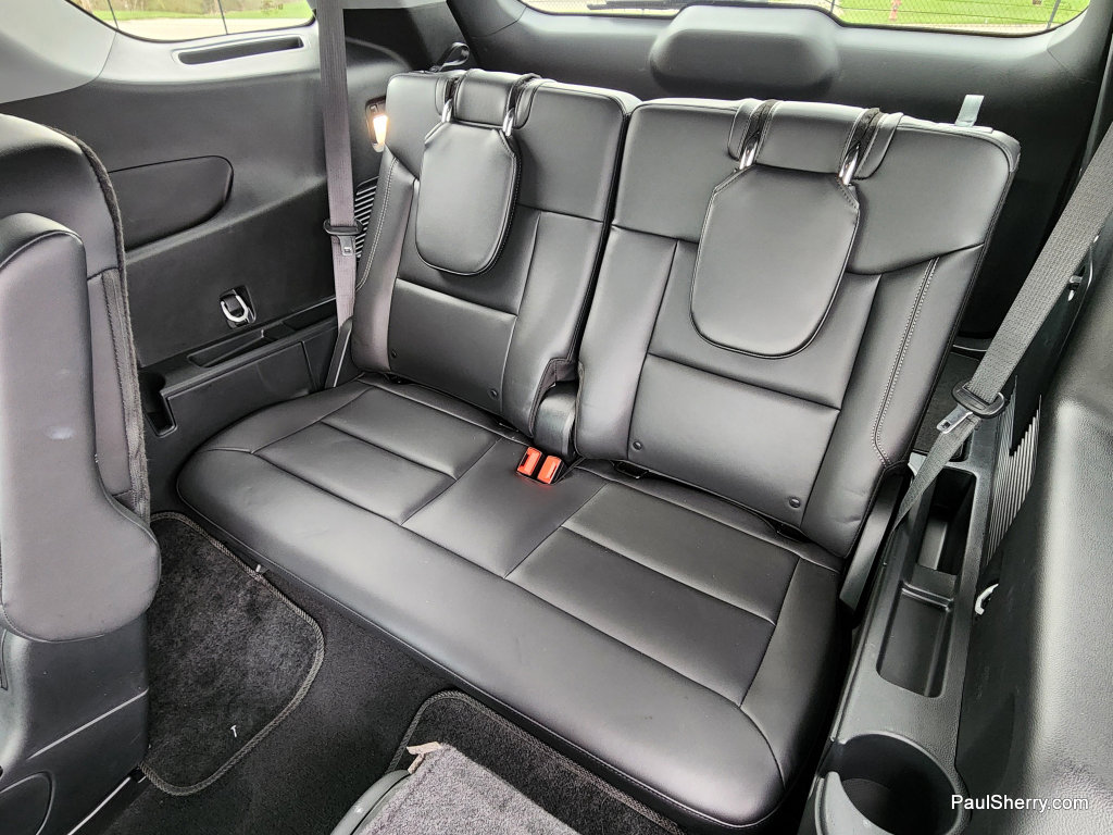 Used 2024 Ford Explorer XLT w/ Equipment Group 202A image 53