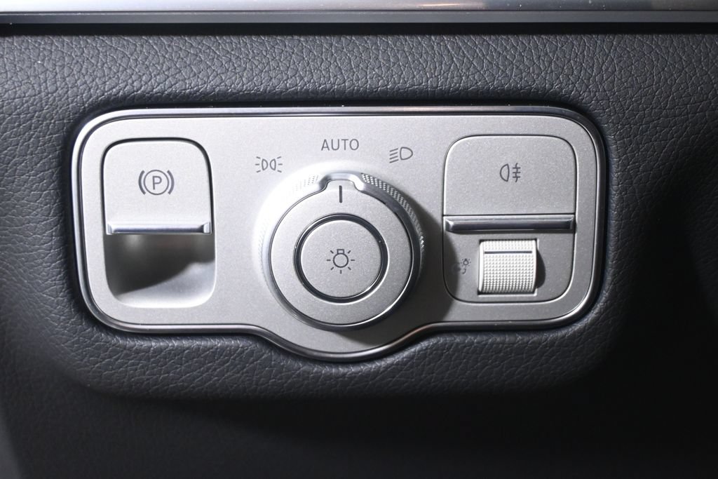 Certified 2026 Mercedes-Benz GLE 350 4MATIC image 27