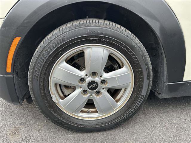 Used 2016 MINI Cooper 4-Door Hardtop image 6