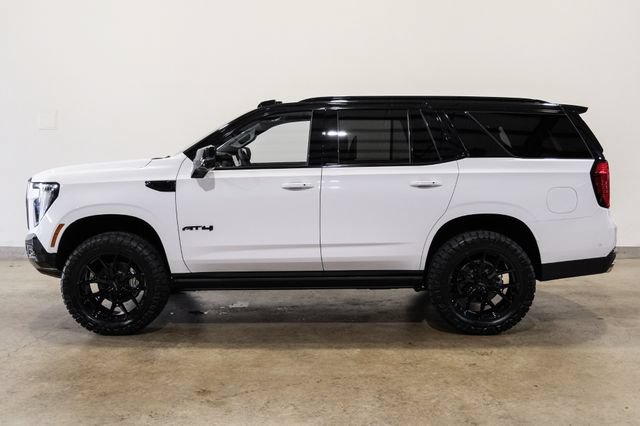 Used 2026 GMC Yukon AT4 w/ AT4 Premium Plus Package AWD/4WD image 7