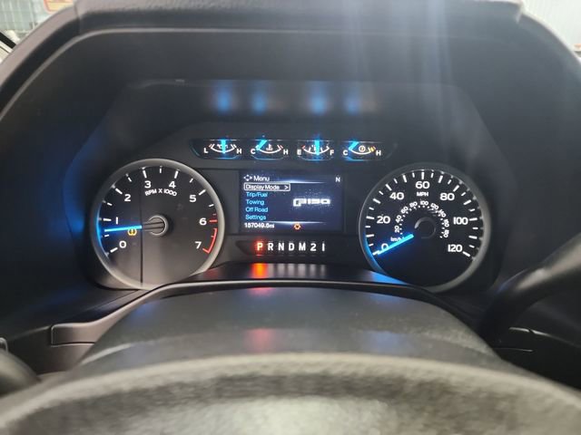 Used 2016 Ford F150 XLT w/ Equipment Group 302A Luxury image 14