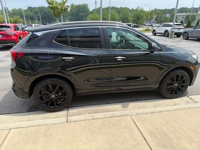 Used 2024 Buick Encore GX Sport Touring w/ Experience Buick Package AWD/4WD image 17