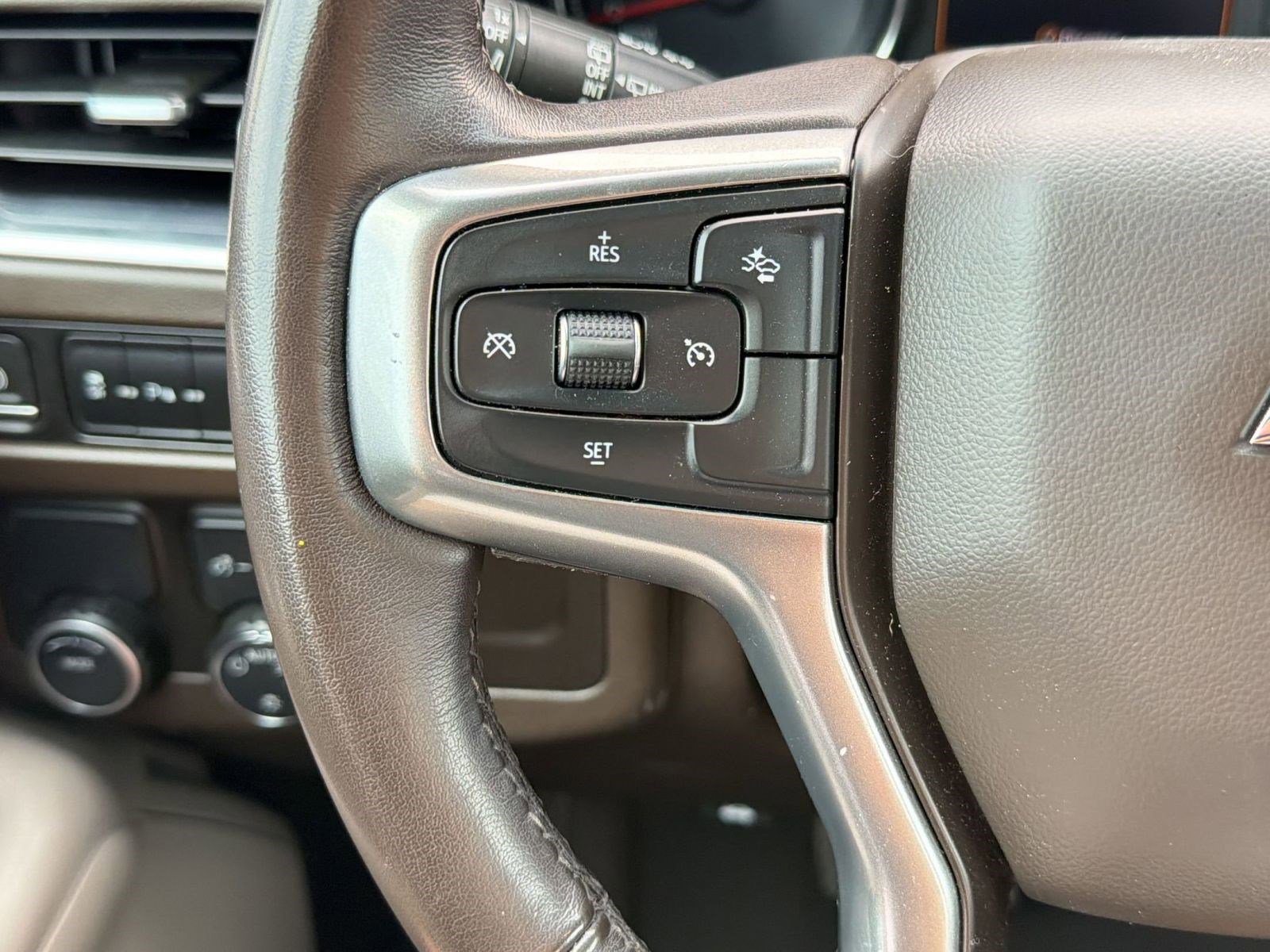 Used 2021 Chevrolet Tahoe LS RWD image 16