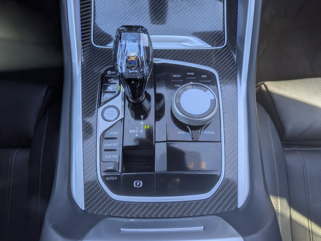Used 2023 BMW X6 M50i w/ Executive Package image 28