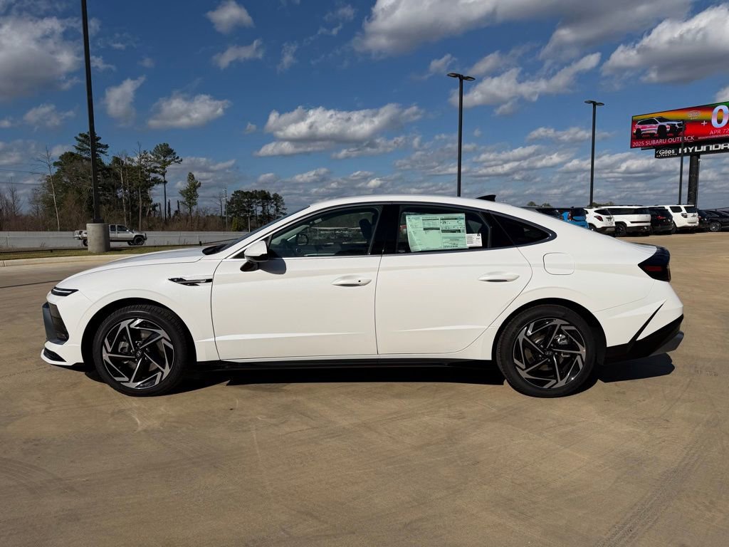 New 2026 Hyundai Sonata SEL image 2