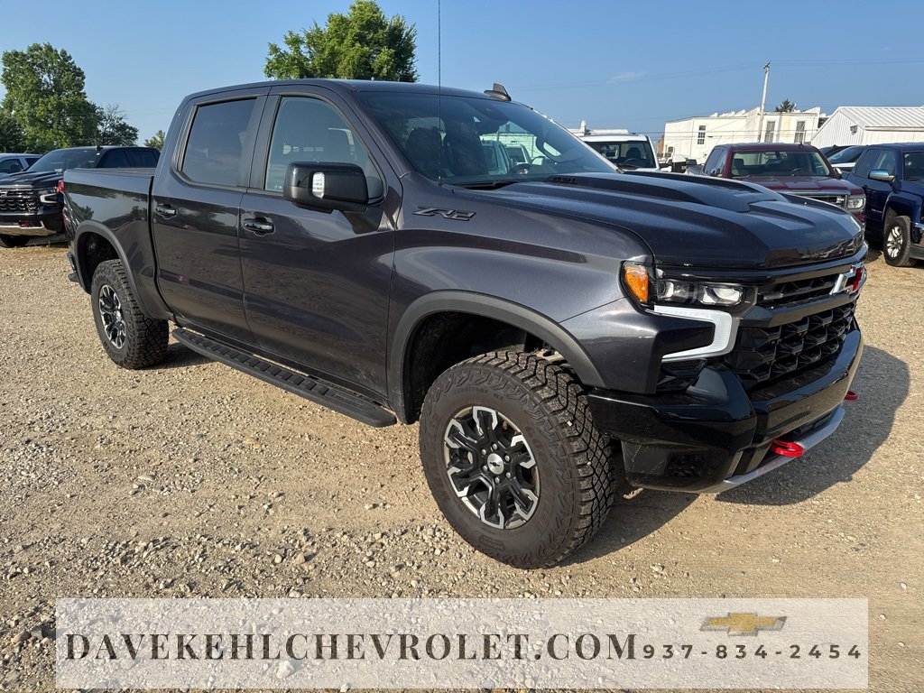 Used 2023 Chevrolet Silverado 1500 ZR2 image 8