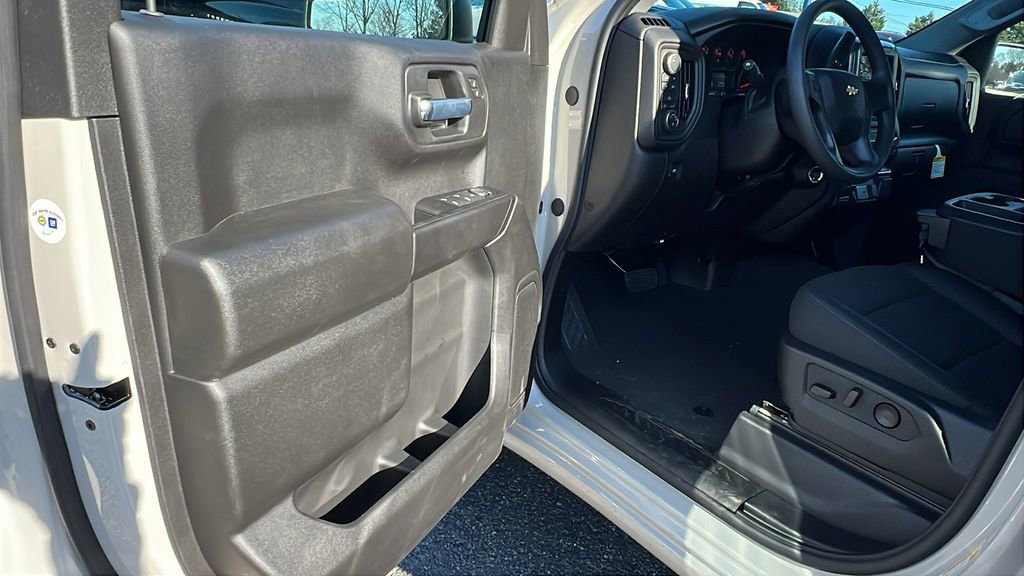 New 2026 Chevrolet Silverado 1500 Custom image 11