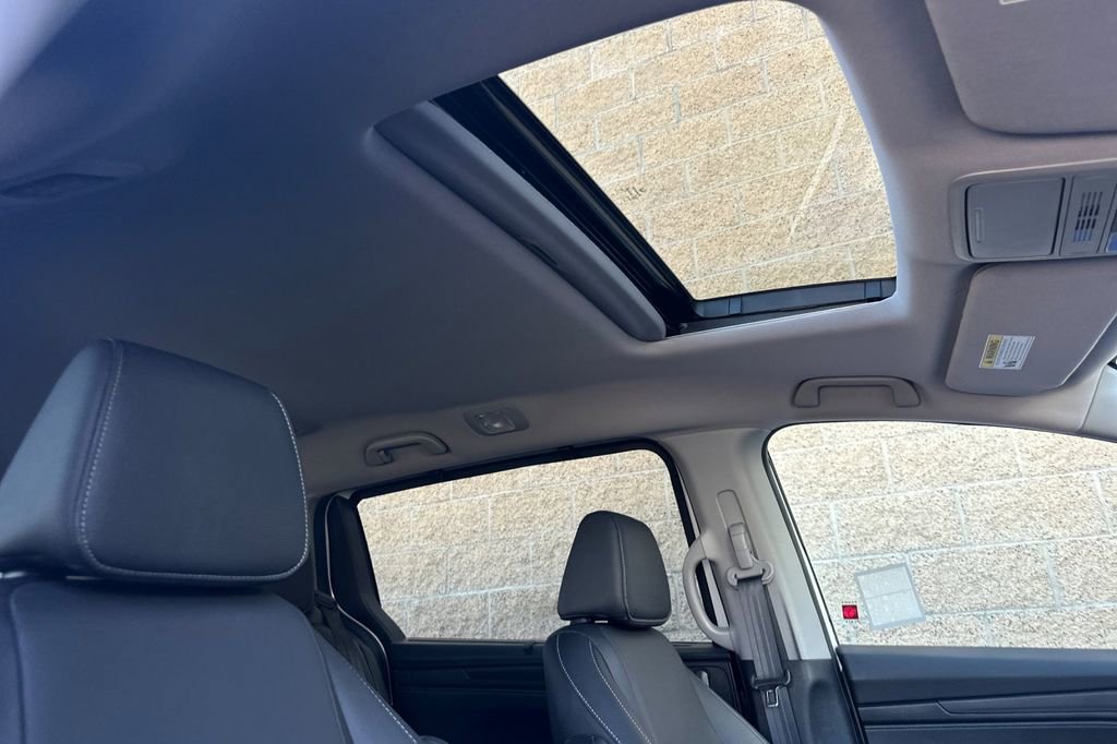 Used 2024 Honda Odyssey EX-L image 19