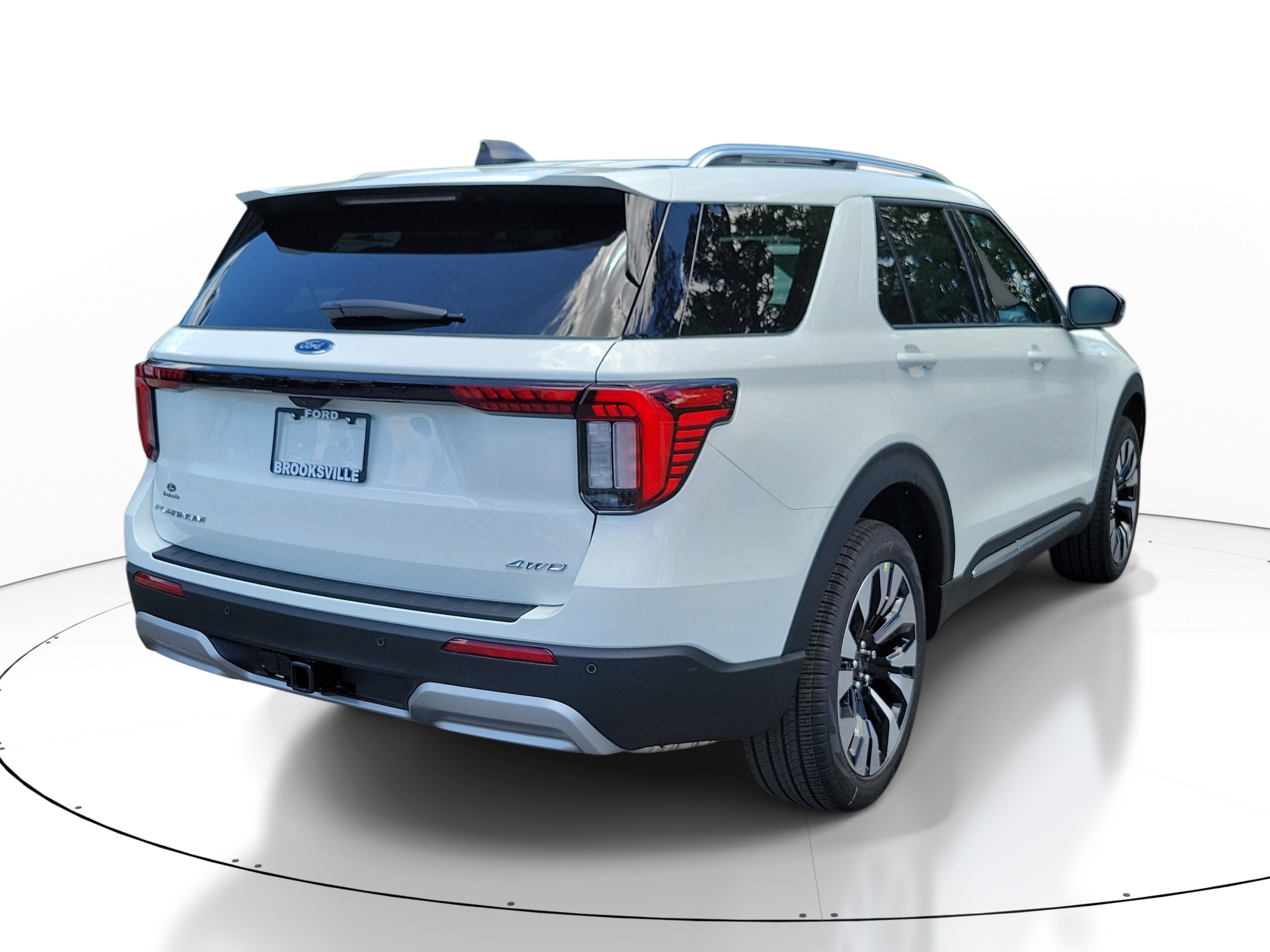 New 2026 Ford Explorer Platinum w/ LUX Leather Package AWD/4WD image 6