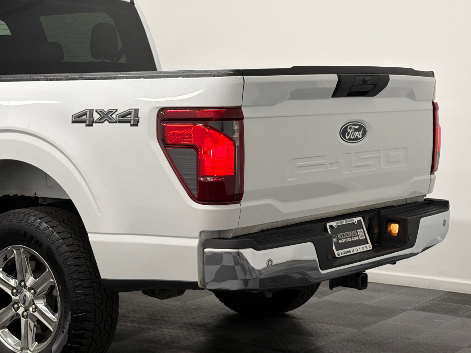 Used 2025 Ford F150 XLT w/ Equipment Group 301A Standard AWD/4WD image 7