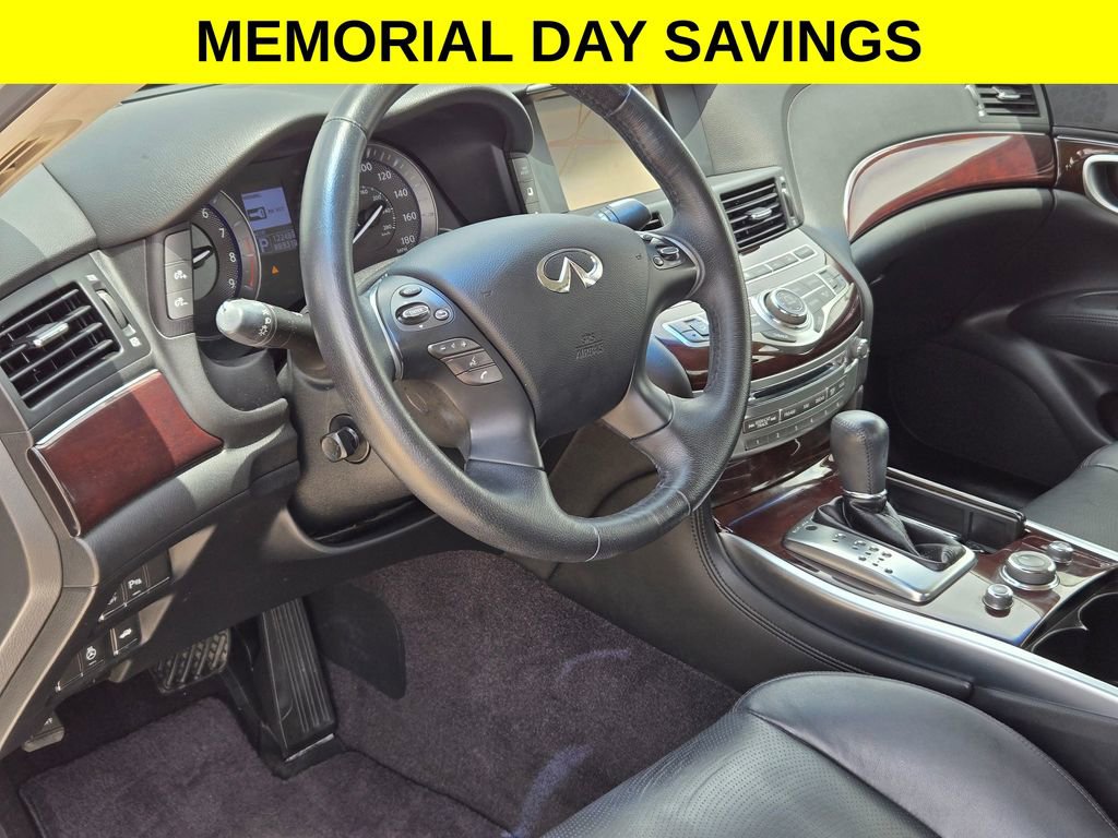 Used 2013 INFINITI M37 w/ Premium Pkg RWD image 10