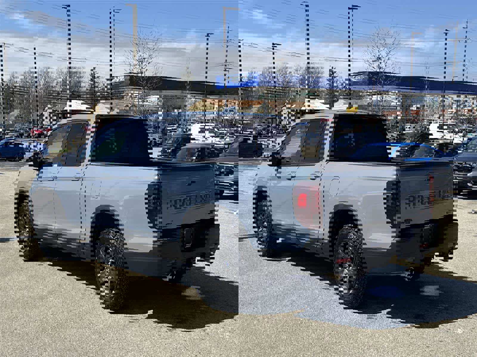 Used 2026 Honda Ridgeline TrailSport image 3