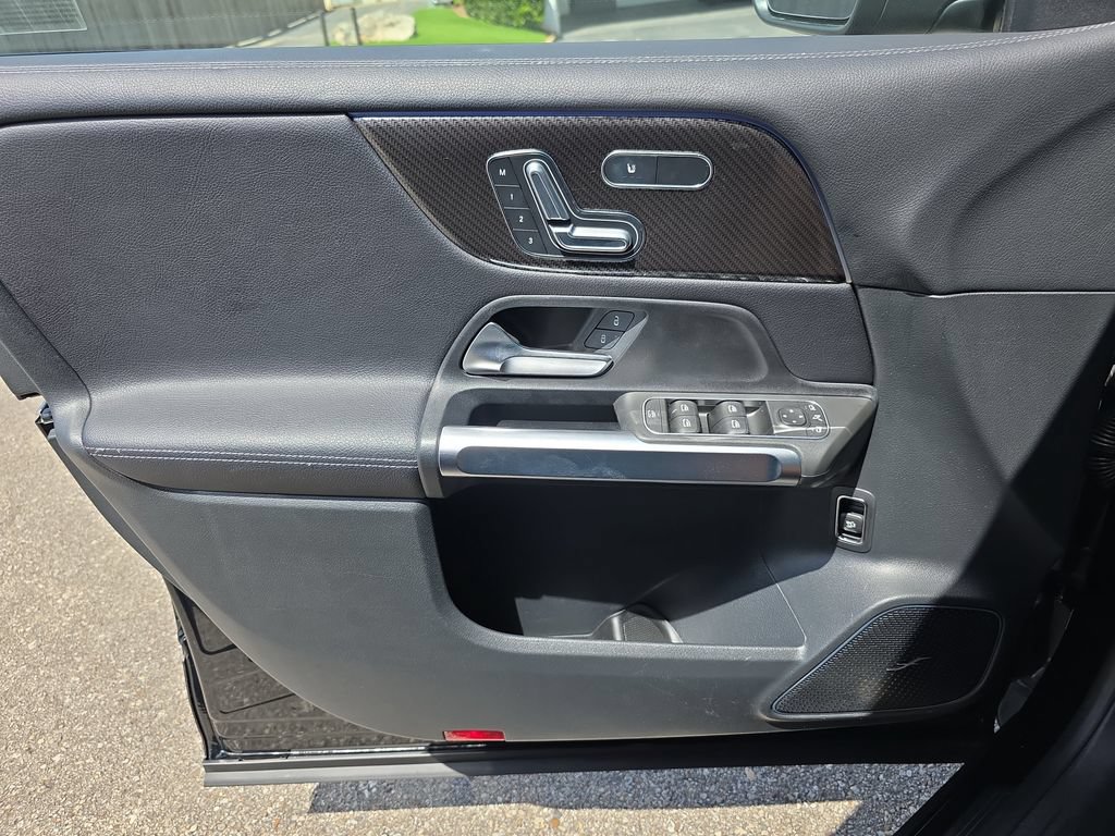 Certified 2023 Mercedes-Benz GLB 35 AMG 4MATIC image 18