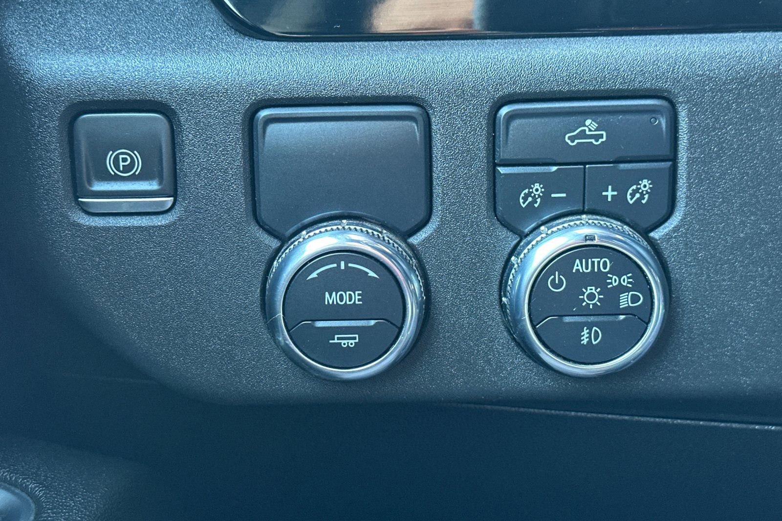 Certified 2023 GMC Sierra 1500 Elevation image 34