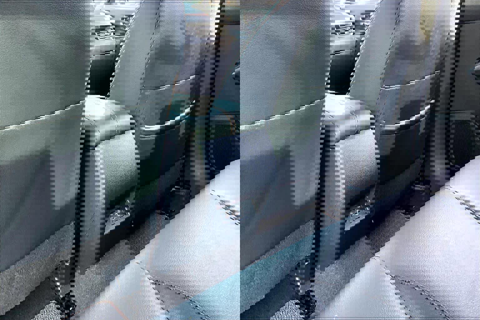 Used 2022 Nissan Altima 2.0 SR image 32