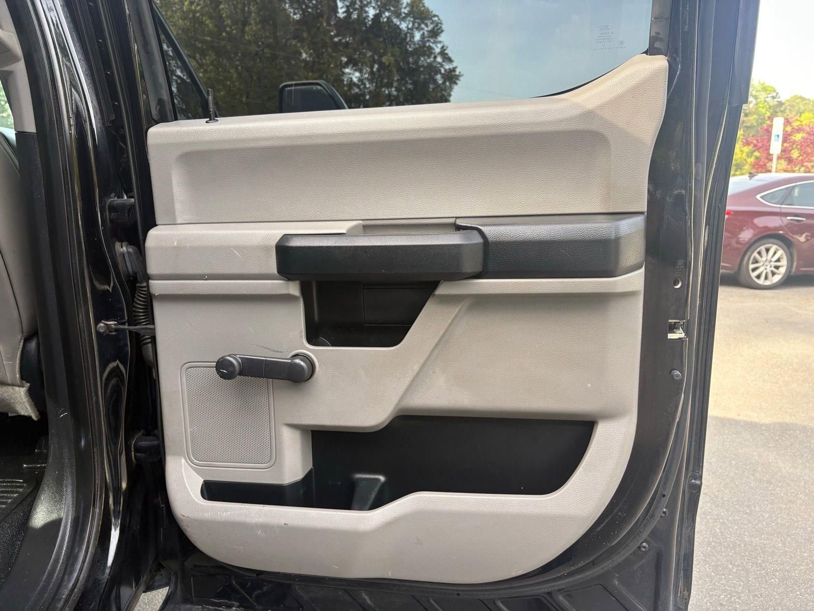 Used 2017 Ford F250 XL w/ XL Value Package image 23