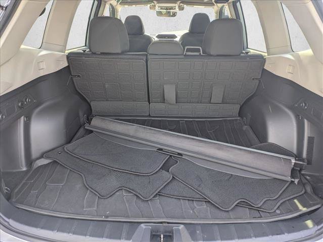 Used 2020 Subaru Forester Premium AWD/4WD image 6