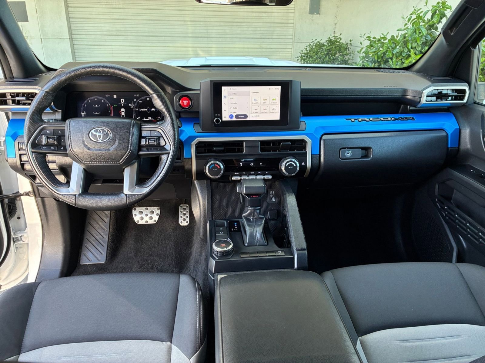 Used 2024 Toyota Tacoma TRD Sport image 33