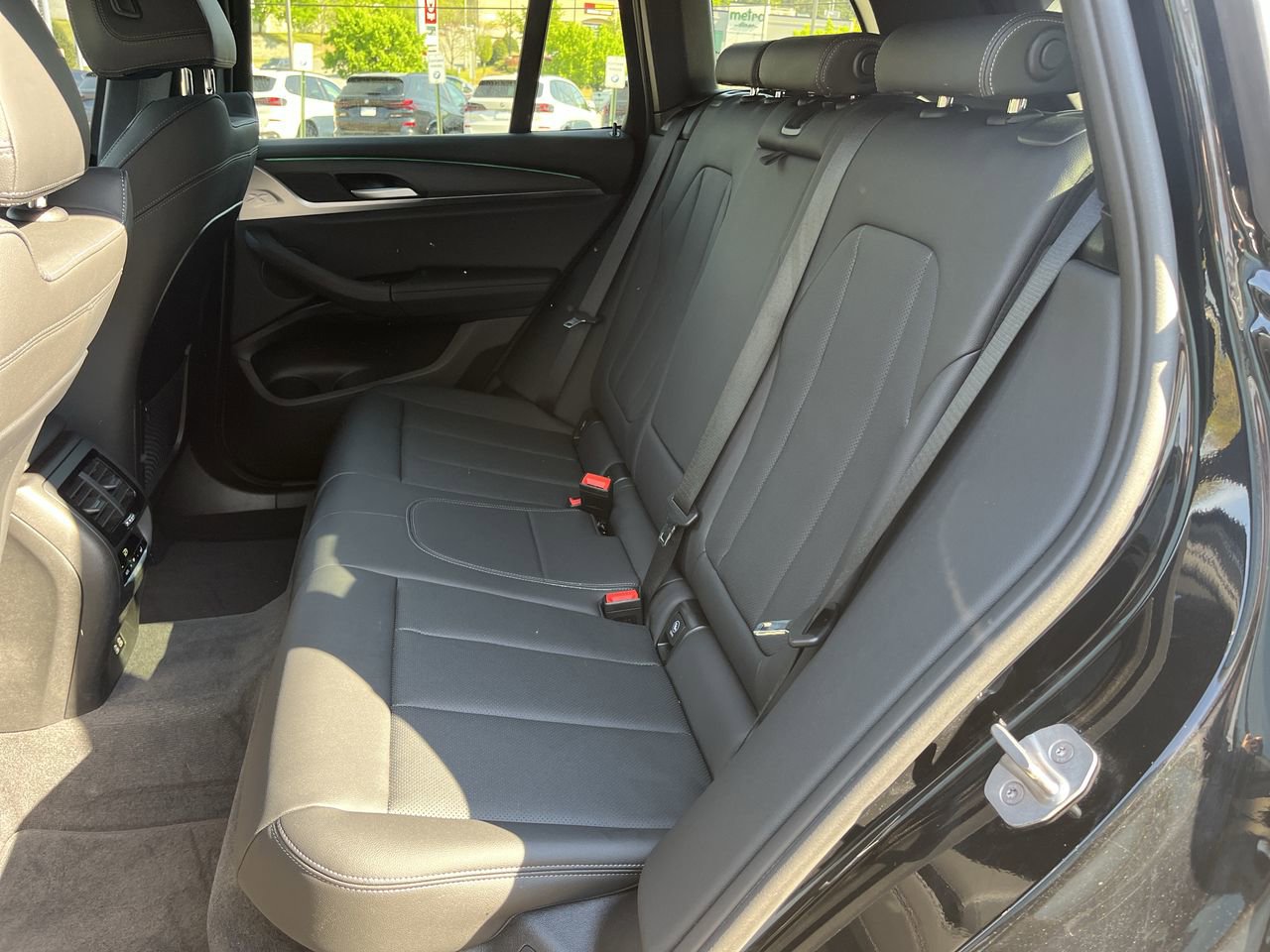 Certified 2024 BMW X3 sDrive30i w/ M Sport Package image 31