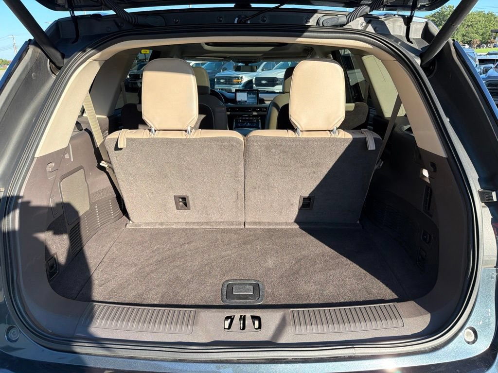 Used 2021 Lincoln Aviator Reserve w/ Equipment Group 201A AWD/4WD image 18