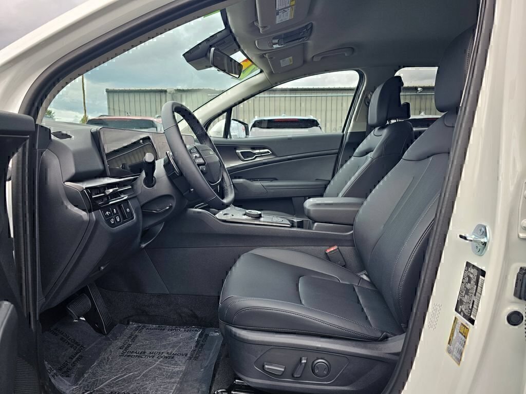 New 2026 Kia Sportage EX AWD/4WD image 23
