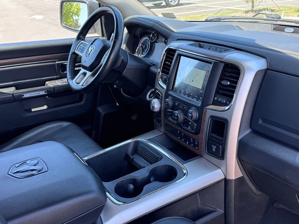 Used 2018 RAM 1500 Laramie w/ Convenience Group AWD/4WD image 11