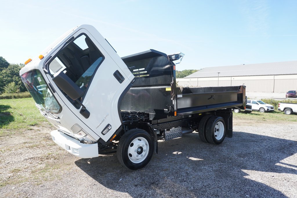 New 2025 Chevrolet Low Cab Forward RWD image 29