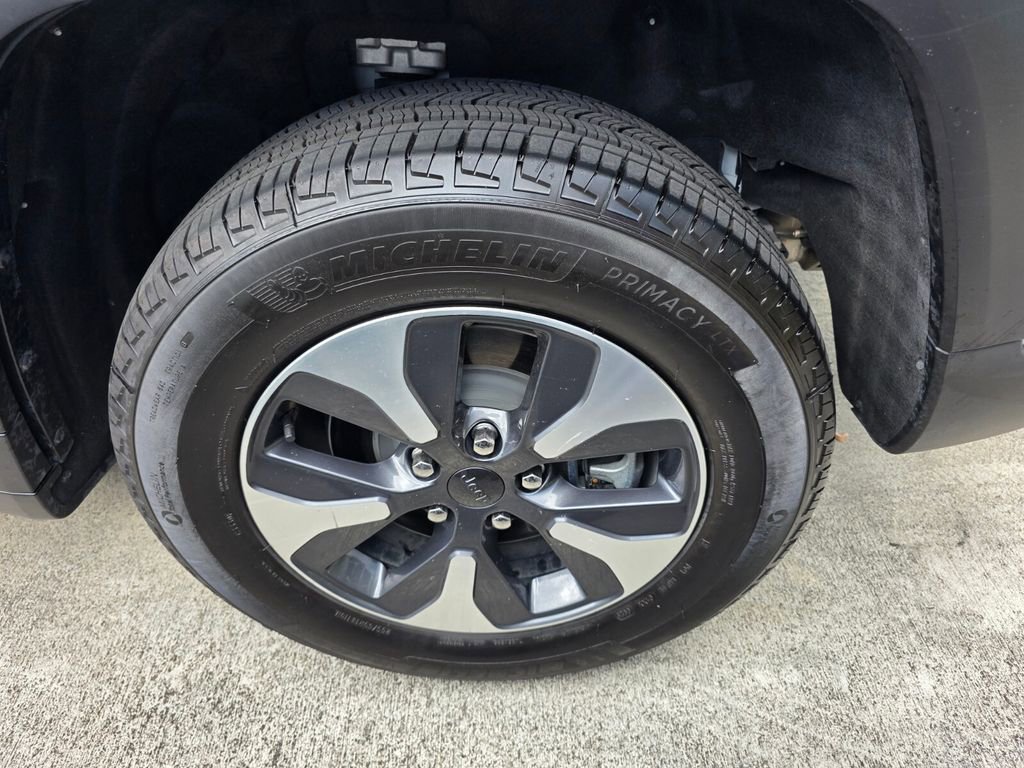 Used 2022 Jeep Grand Cherokee Limited 4xe w/ Luxury Tech Group II image 17