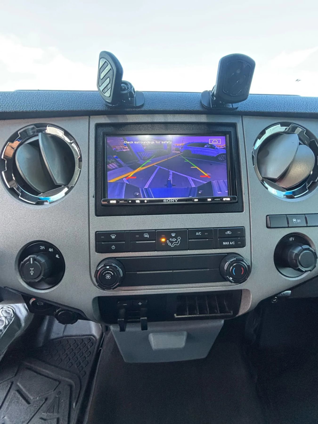 Used 2015 Ford F350 XLT w/ XLT Value Package AWD/4WD image 12